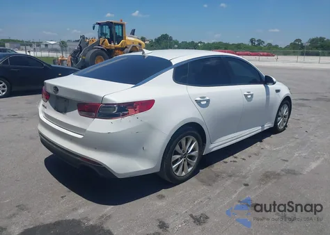 2018 Kia Optima Lx z USA, uszkodzony, nr VIN 5XXGT4L35JG251681